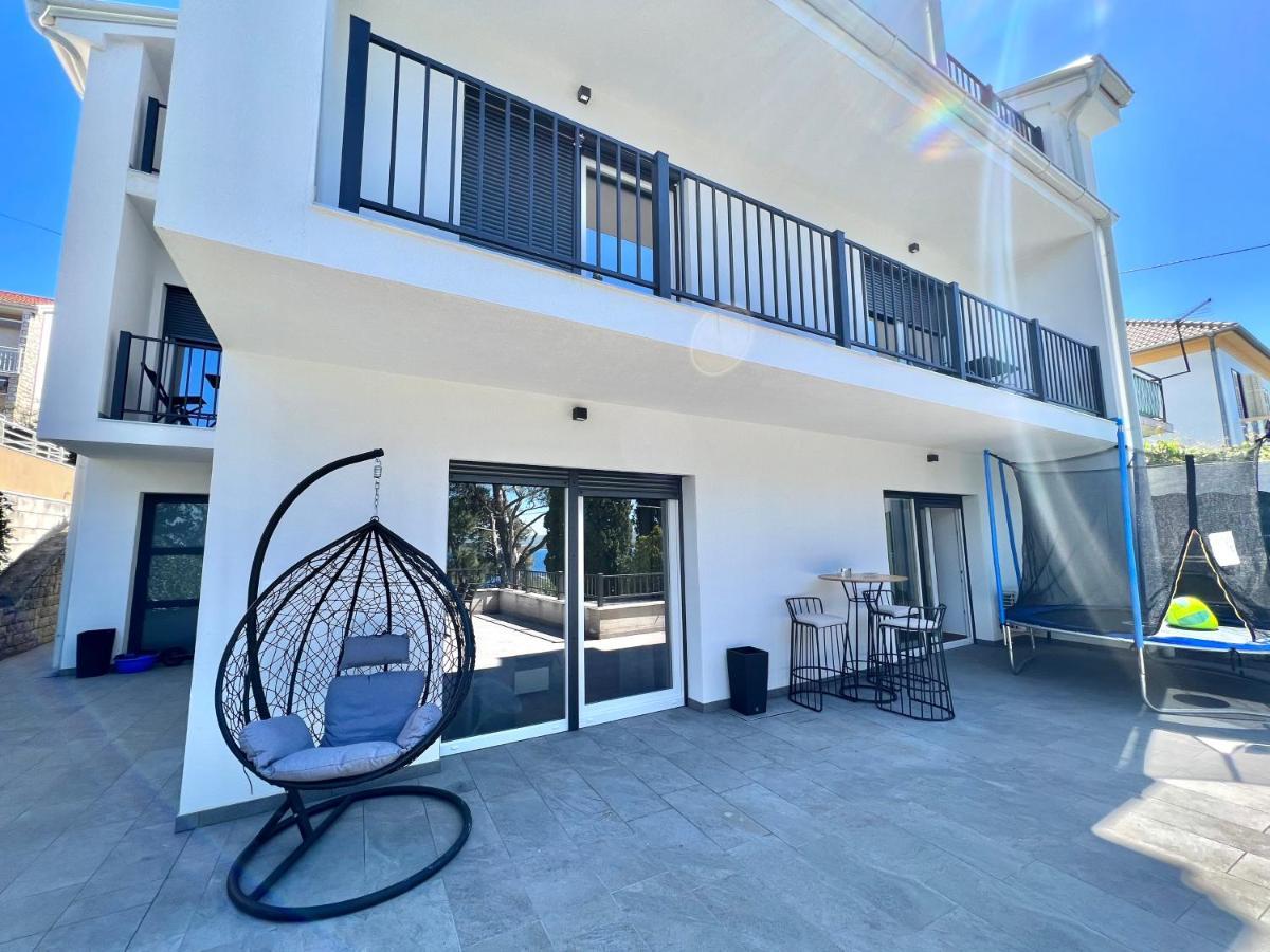 Fantasia Del Mare Apartment And Rooms Dramalj Dış mekan fotoğraf