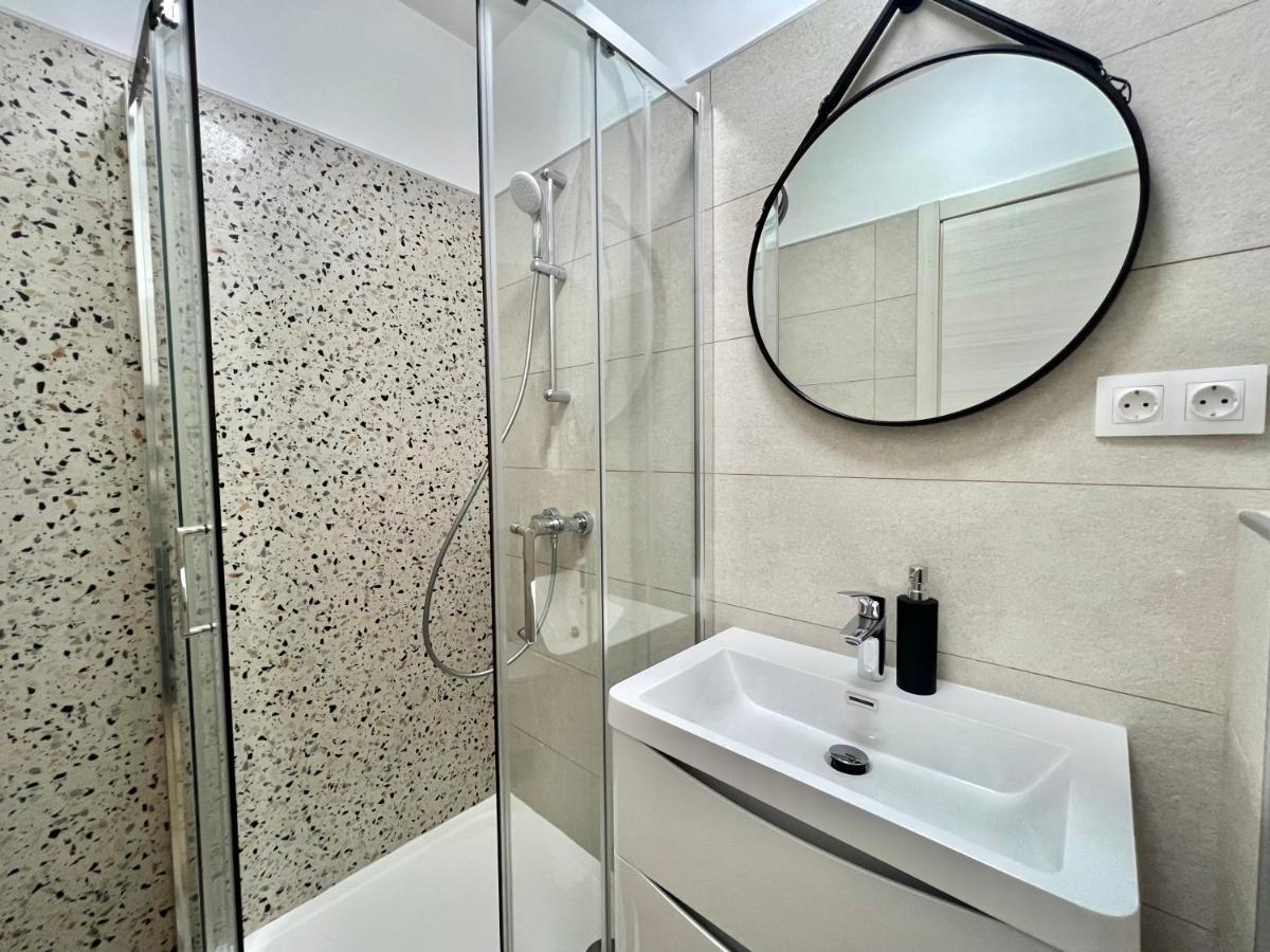 Fantasia Del Mare Apartment And Rooms Dramalj Dış mekan fotoğraf