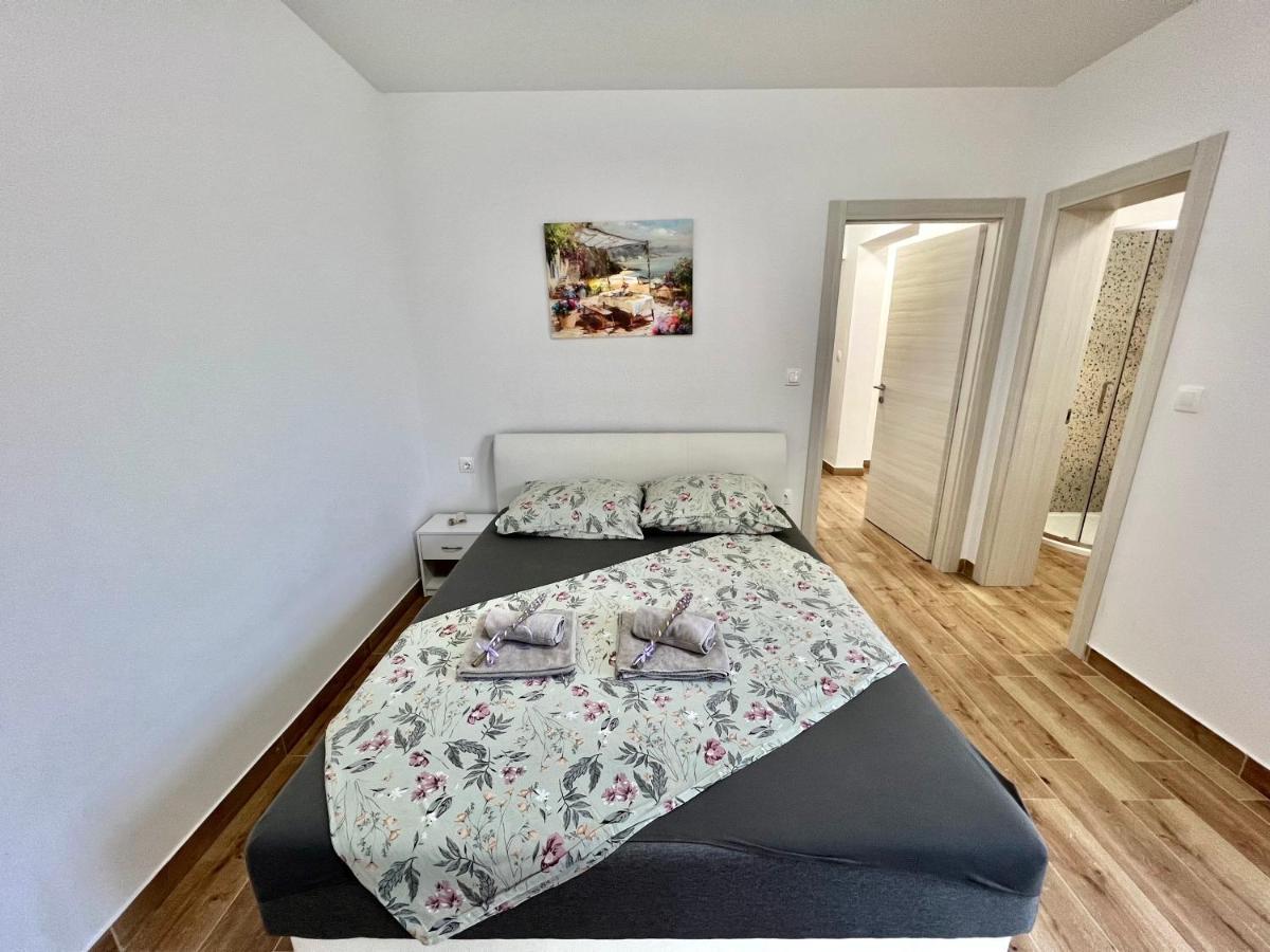 Fantasia Del Mare Apartment And Rooms Dramalj Dış mekan fotoğraf