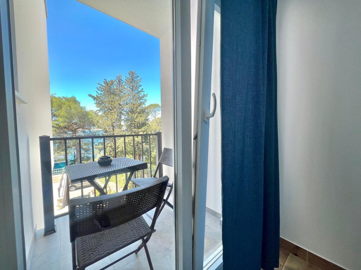 Fantasia Del Mare Apartment And Rooms Dramalj Dış mekan fotoğraf