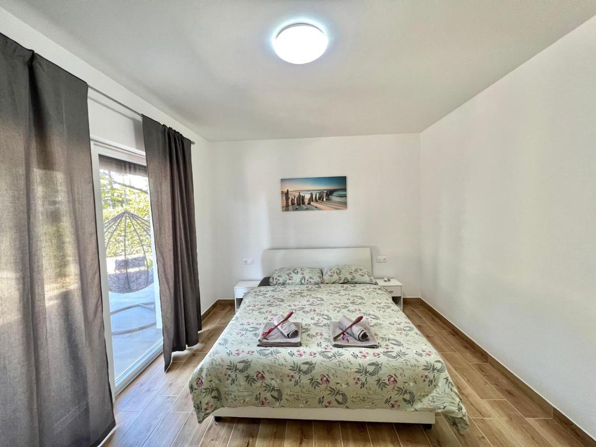 Fantasia Del Mare Apartment And Rooms Dramalj Dış mekan fotoğraf