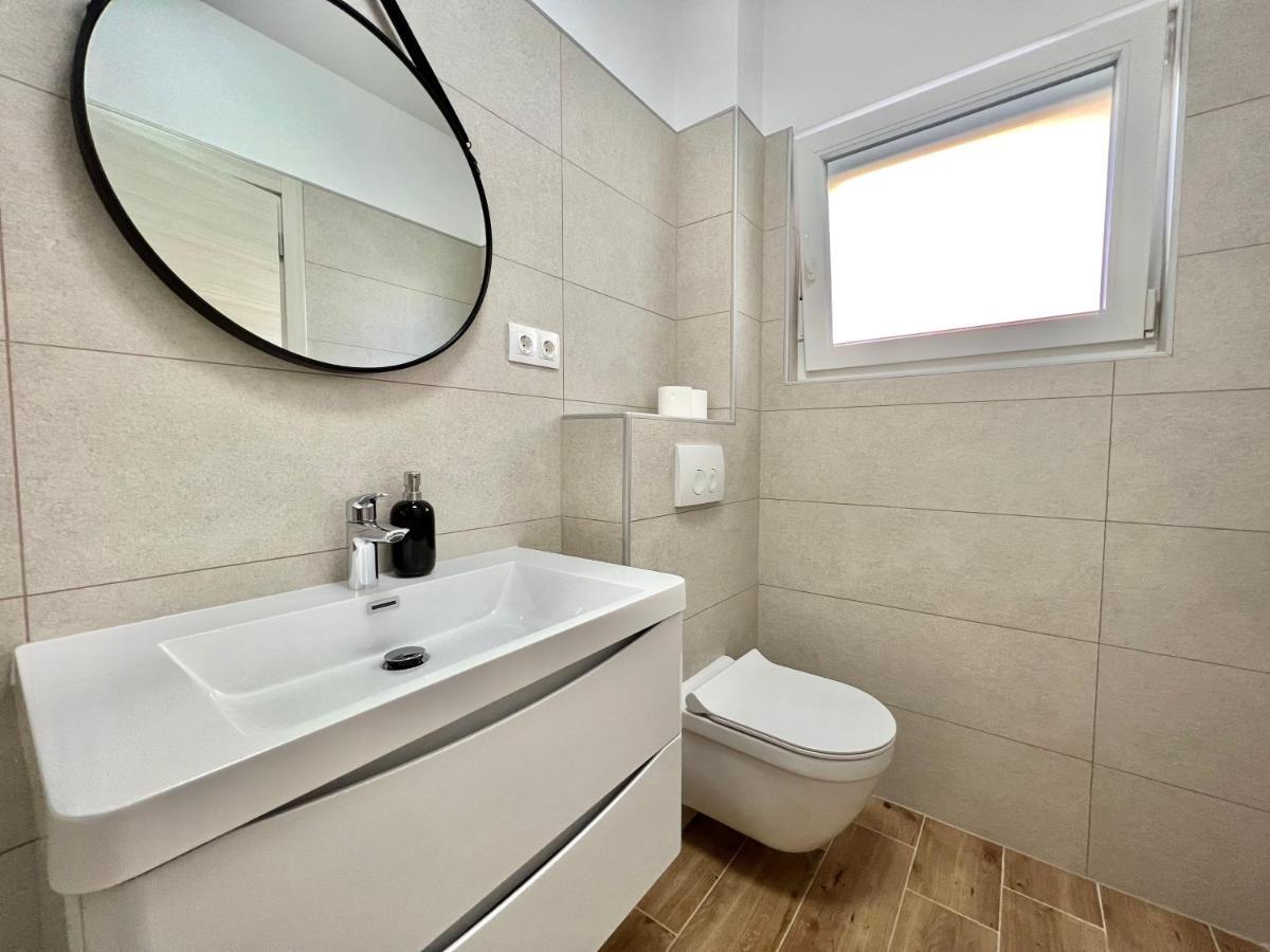 Fantasia Del Mare Apartment And Rooms Dramalj Dış mekan fotoğraf